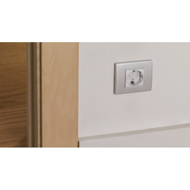 PROTECTIVE SOCKETS ADHESIVE / WHITE 