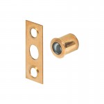 BUILT-IN BALL CATCH