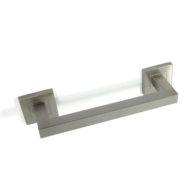 STAINLESS STEEL PULL HANDLE FOR DOOR L200