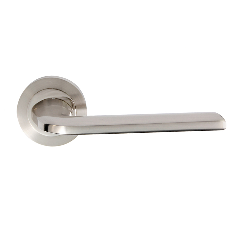 NADIA ROSETTE / MATT NICKEL  DOOR HANDLES