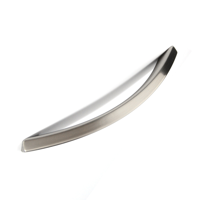M3075 FURNITURE HANDLE / MAT NICKEL 
