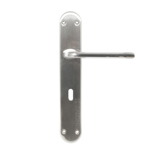 NADIA DOOR HANDLE PLATE / MATT NICKEL