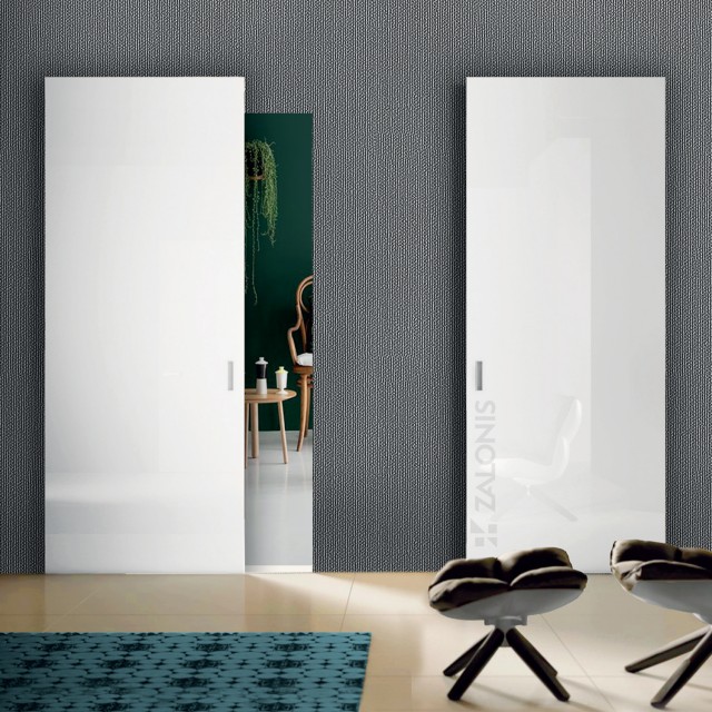 INVISIBLE SLIDING DOOR WITH SOFT SLOSING