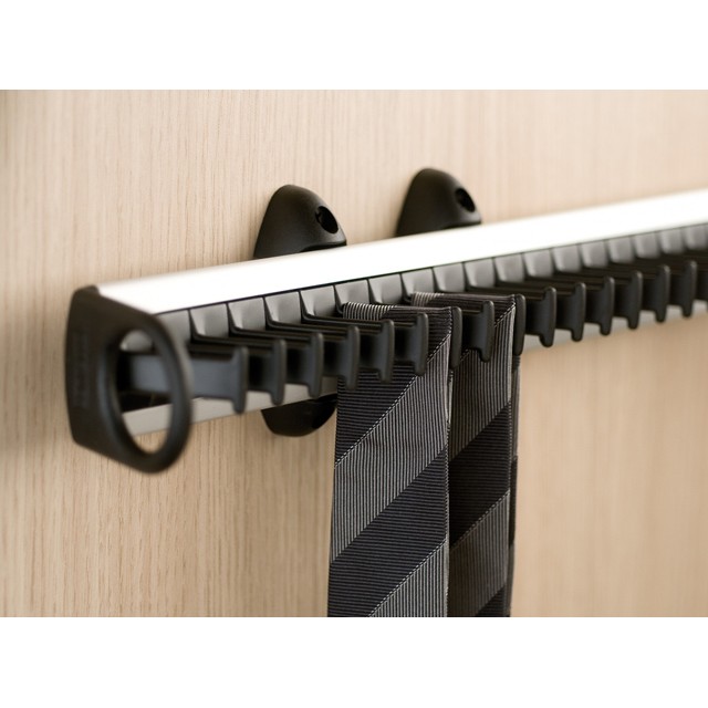PULL OUT TIE BELT HOLDER BLACK