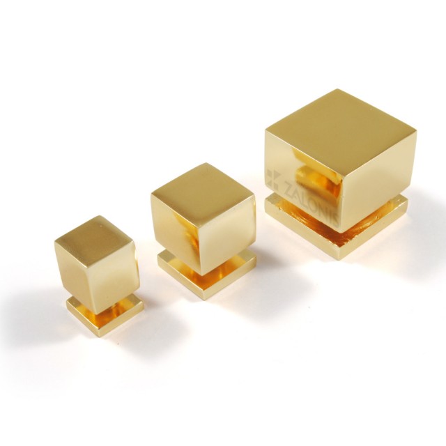 SQUARE FURNITURE KNOB / GOLD