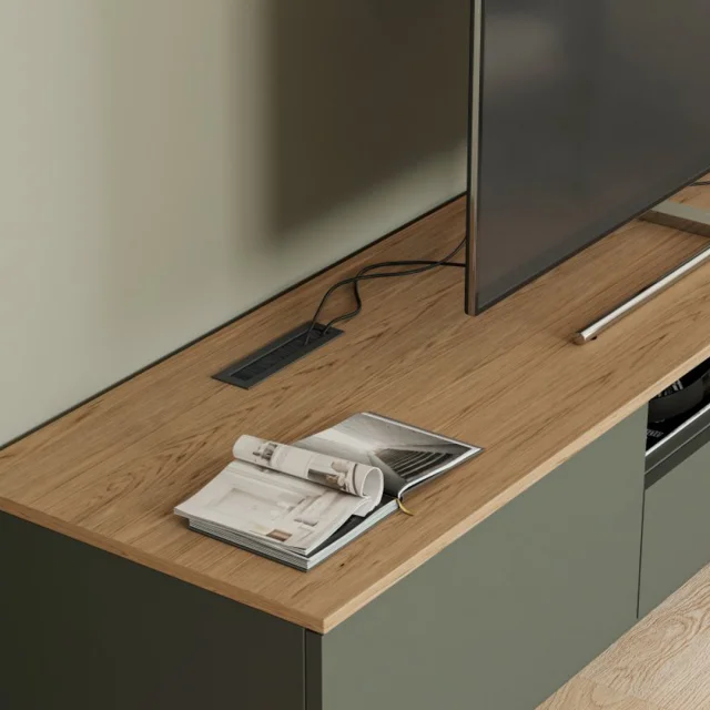 ΔΙΟΔΟΣ ΚΑΛΩΔΙΩΝ ΜΕ ΒΟΥΡΤΣΑΚΙ / 180x51 mm / ΜΑΥΡΟ ΜΑΤ